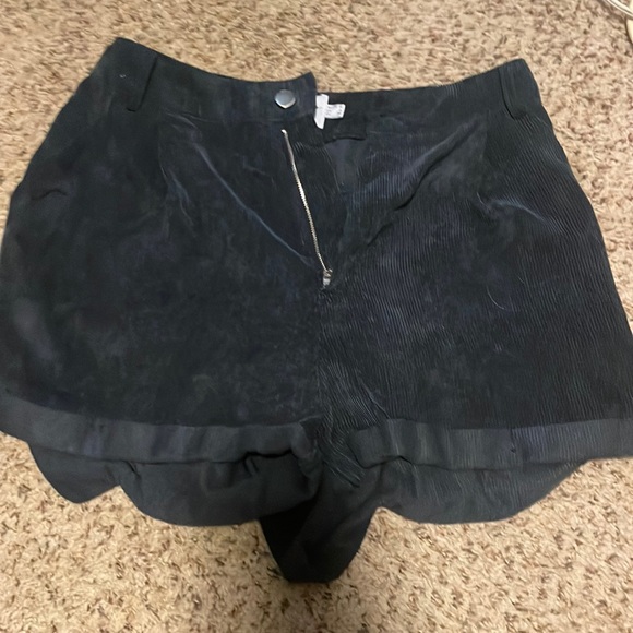Princess Polly blue corduroy shorts - Picture 1 of 3